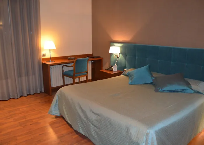 Del Prado Отель Пучсерда